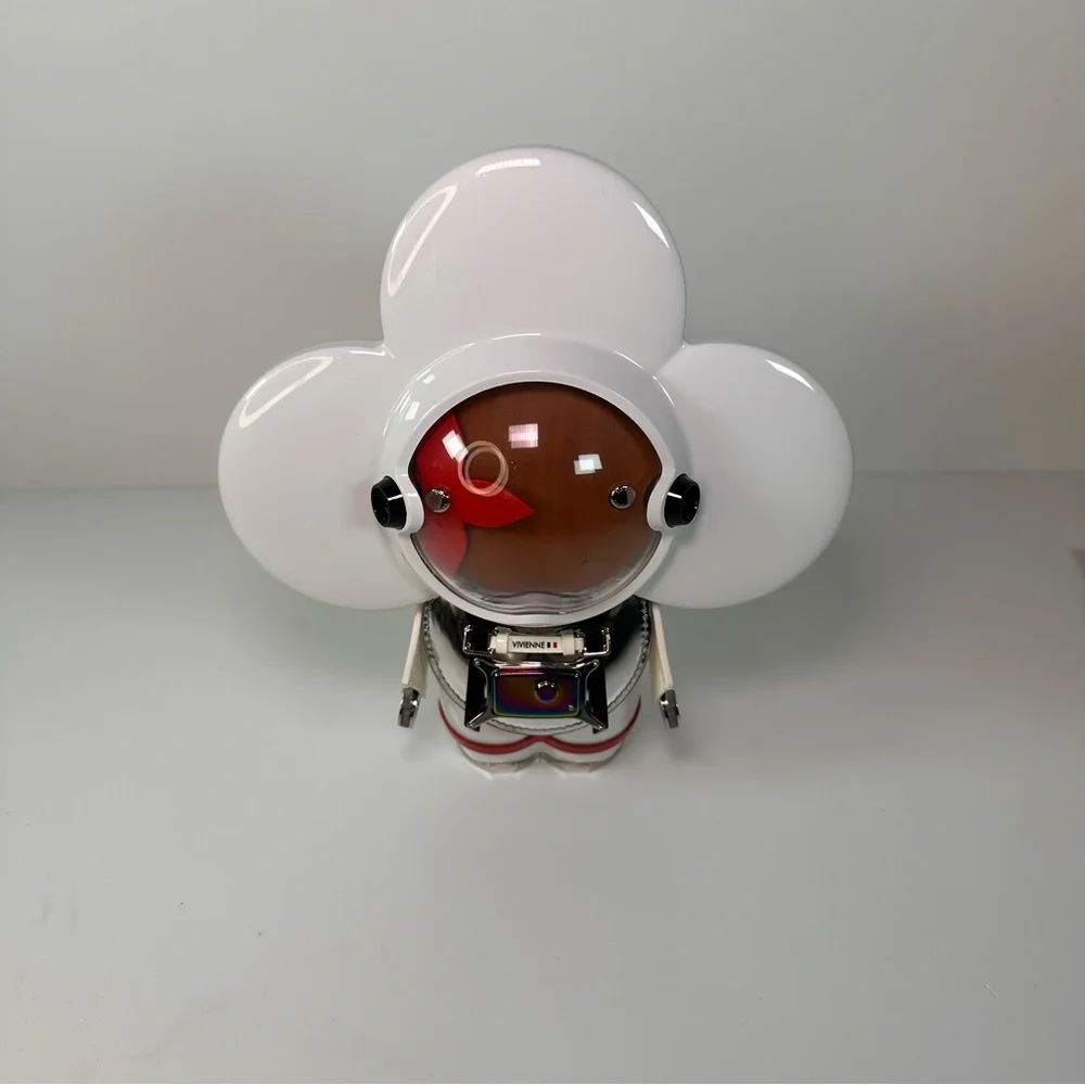 Louis Vuitton Vivienne Spaceman White - Picture 4 of 15